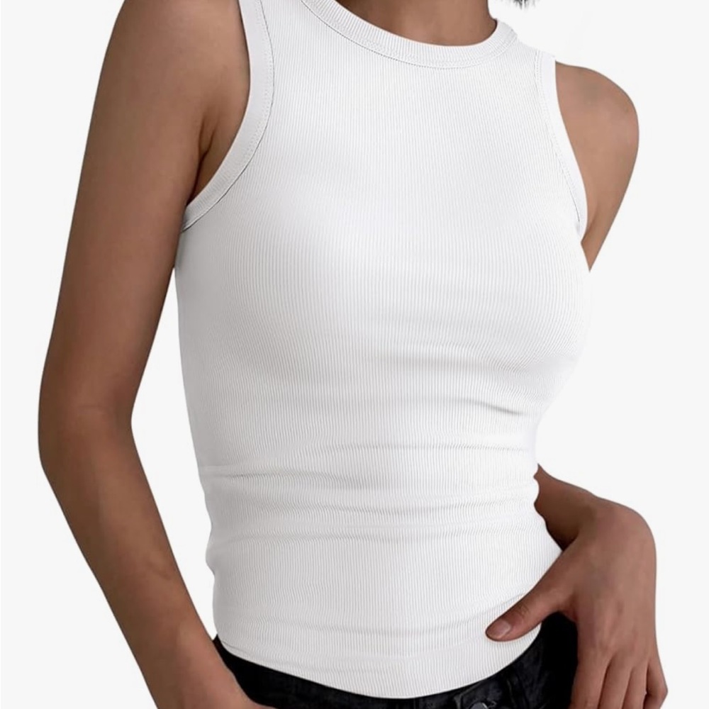 Sleeveless White Ribbed Top - Picture 2 of 5